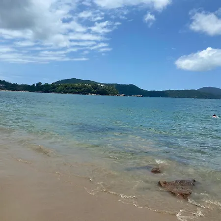Ubatuba - Maranduba - Praia do Sapê - Condominio Vilaggio IV-3